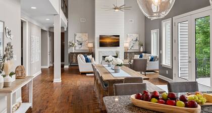 Ruby Arrival by SoCharm | Luxury on Lake Norman