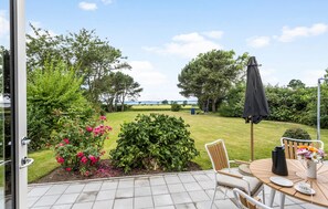 Outdoor dining - 1 bedroom cozy home in Rudkøbing (Rudkøbing)