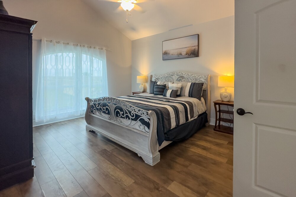 BV158 Beach View House, Sleeps 12, Pet Friendly Corpus Christi Vrbo