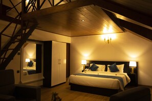 Firemannsrom – familie | Sengetøy av topp kvalitet, safe på rommet og individuelt dekorert