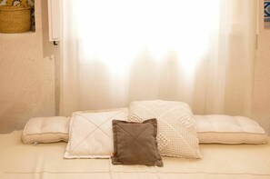 2 bedrooms