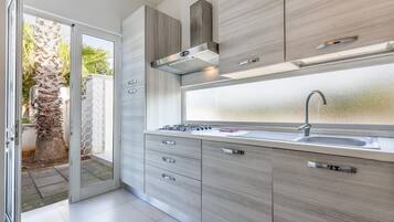 Frigorifero, lavastoviglie