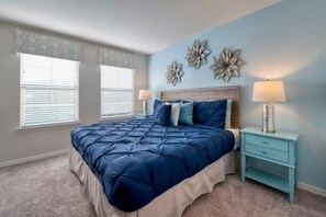 5 bedrooms, iron/ironing board, travel cot, WiFi - Private Pool Oasis, Solara Resort,  Stylish Decor (Kissimmee)