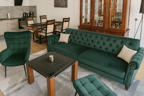 Televisor i taula de tennis de taula