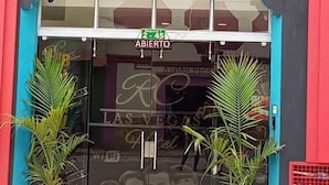 Front of property - HOTEL LAS VEGAS RCA (Tabio)