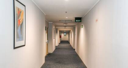 Capital O 93347 Glodok Inn By NAM Near Glodok Plaza