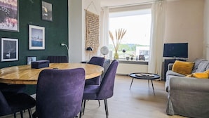 Uklassifisert bilde, 3 av 22, knapp