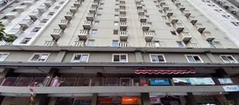 OYO 93352 Apartement Gateway Cicadas By Db Rent