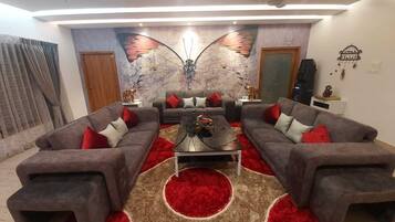 Een smart-tv en een muziekbibliotheek