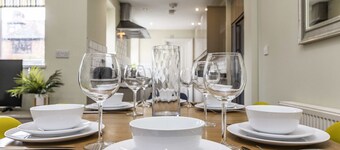 4 Bed Terraced House in Beeston with Convenient City Centre Access