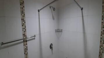 Shower, towels
