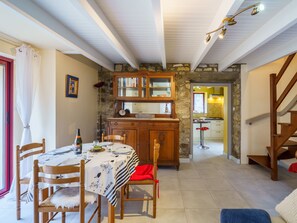 Dining - Penty Landromiou by Interhome (Crozon-Morgat)