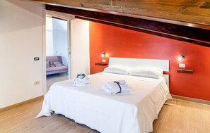 2 habitaciones, cuna de viaje y wifi gratis 