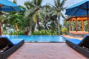 Traditional Bungalow | 1 bedroom, premium bedding, pillow-top beds, in-room safe