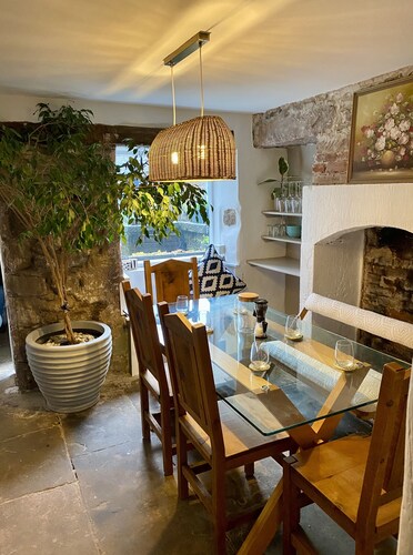 Old Hat Shop - Grade2 listed Mill Cottage Perfect to explore the Peak District