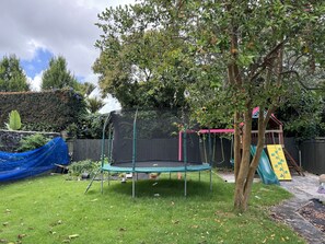 Children’s area - Auckland's Urban Escape - Central, Connected & Comfortable (Auckland)