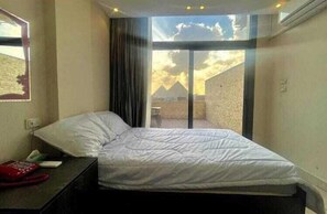 筆電工作空間、免費無線上網