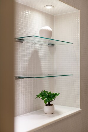 Apartment | Bathroom - The London Bridge Collection (London)