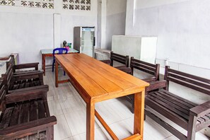 Lobby - Hotel O Kawi Homestay (Praya Barat Daya)
