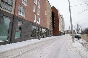 Front of property - 2ndhomes Gorgeous & Unique Top Floor Apt (Helsinki)