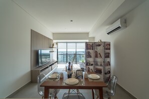 Luxury Apartment | In-room dining - Tower Indico by Casago (Mérida)