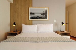 3 عدّة غرف نوم ومكتب ومكواة/لوح كي وواي فاي