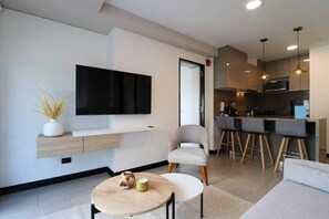 TV, offices - w* | Amazing 2BR with Balcony in San Isidro (San Isidro)