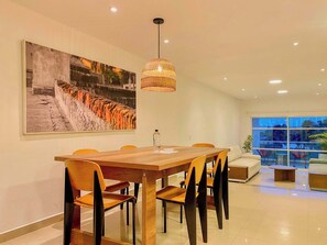 Dining - w*| Spectacular 2BR w/ Balcony n AC in Bocagrande (Cartagena de Indias)