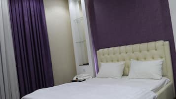 1 chambre, fer et planche Ă  repasser, Wi-Fi, draps fournis