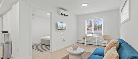 Classic Condo, 3 Bedrooms | Living room | 50-inch Smart TV with digital channels