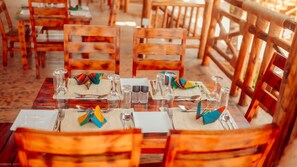 Daily continental breakfast for a fee - Palm Cultural Village (Paje)