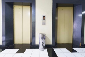 Interior detail - OYO 93369 Apartemen Gateway Cicadas By Qq Rent 2 (Bandung)