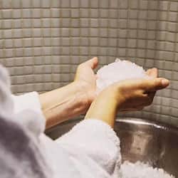 Espace de soins pour les couples, sauna, bain à remous, hammam