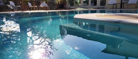 Piscine extérieure