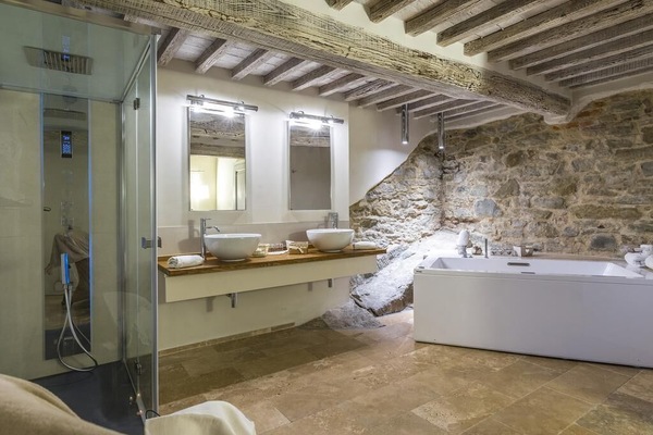 Junior-Suite, Terrasse | Badezimmer | Haartrockner, Bademäntel, Hausschuhe, Handtücher