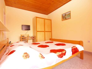 1 bedroom, WiFi - Holiday apartment with air conditioning (Medulin)