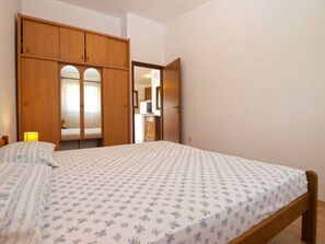 2 bedrooms, internet