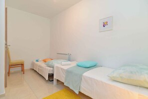 2 bedrooms, internet