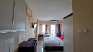 Habitación doble Deluxe | Escritorio, wifi gratis y ropa de cama