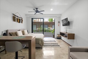 1 室のベッドルーム、アイロン / アイロン台、WiFi、ベッドシーツ