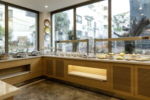 Free daily buffet breakfast -  GULLUK UNO ELEGANCE OTEL (Milas)