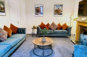 Cottage | Living area - Cranford House (Keswick)