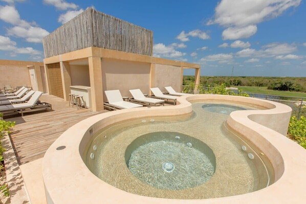 Pool - 4BR Private Garden & Golf at Corasol (Playa del Carmen)