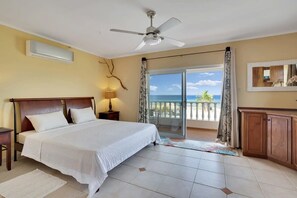 2 bedrooms, WiFi, bed sheets - King's Beach Ocean's Eleven Right by the Sea (Kralendijk)