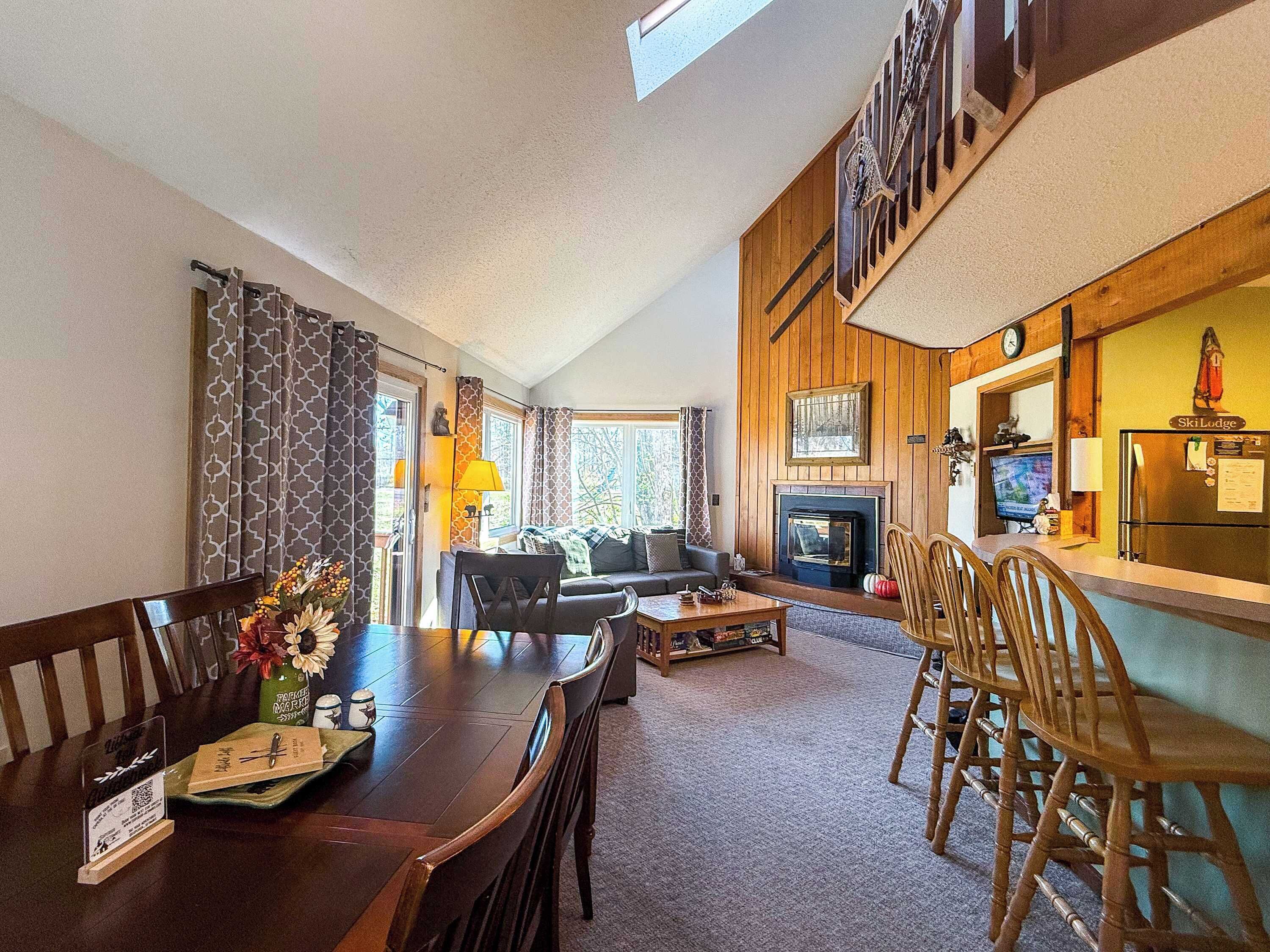 TV, fireplace, DVD player