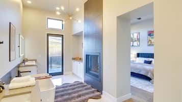 Apartment (4 Bedrooms) | Interior