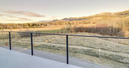 Modern Bozeman Escape w/ Bridger Mountain Views!
