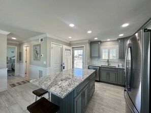 Interior - Whispering Waves West - Unit 2144 with a stunning beachfront view! (Destin)