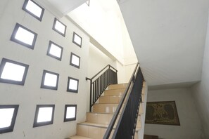 Interior detail - Hotel O Guest House Sae Madani (Sepaku)