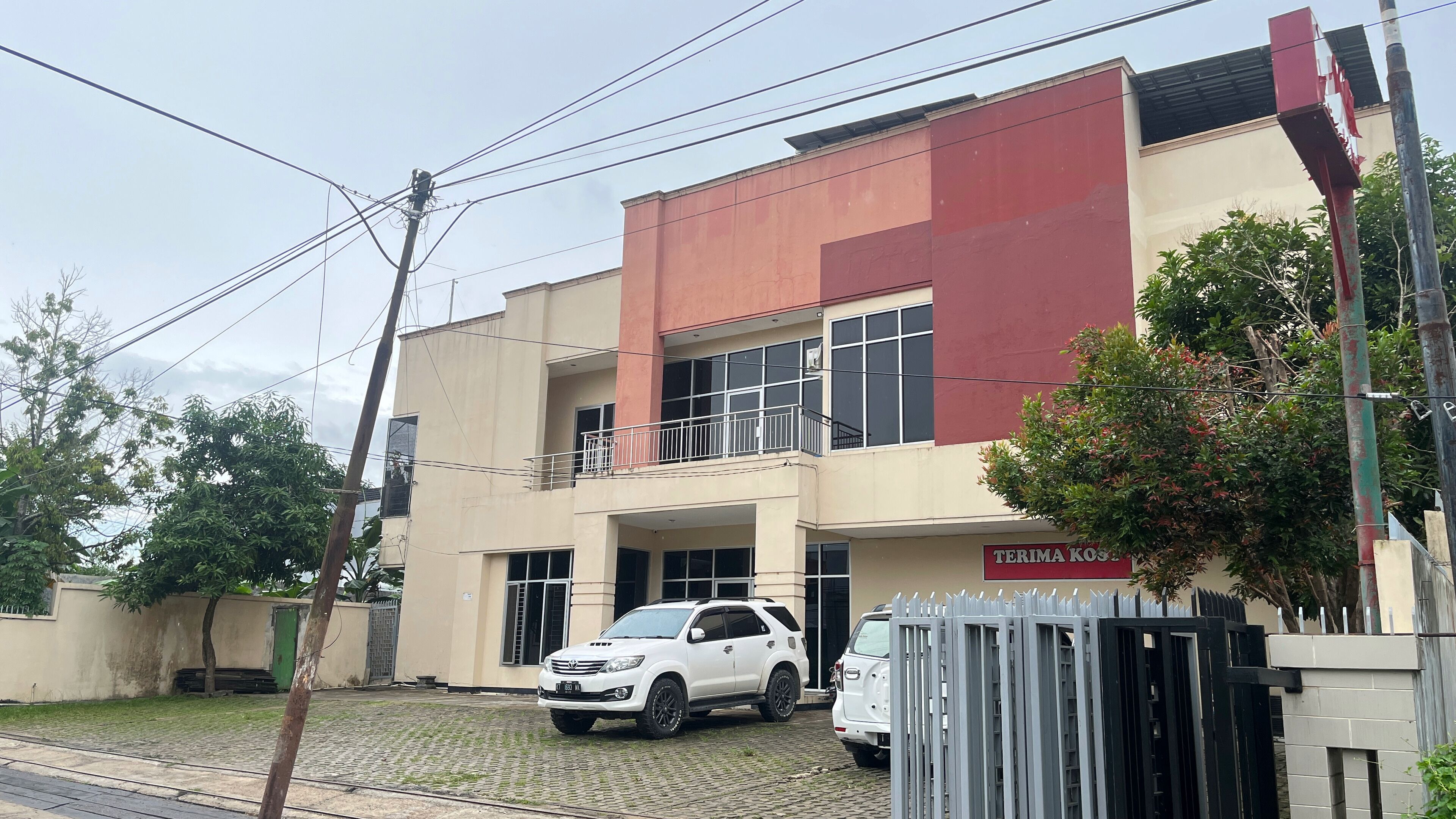 Fachada da propriedade